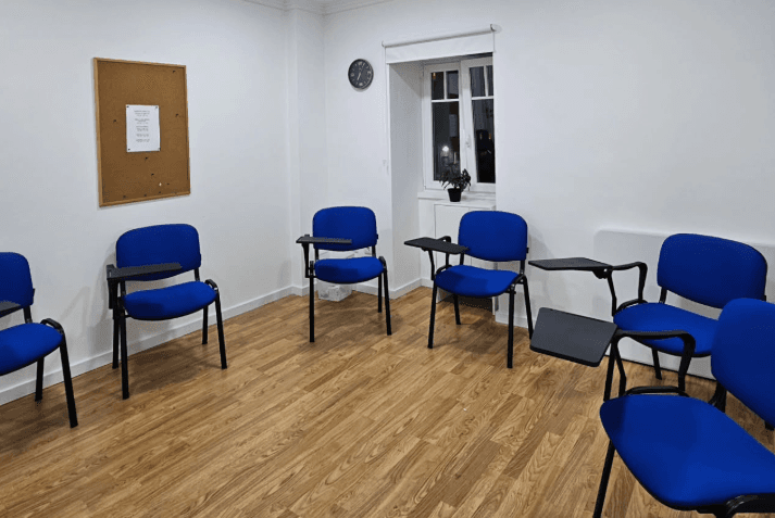 Step Up classroom prepared for Portuguese classes in Montijo